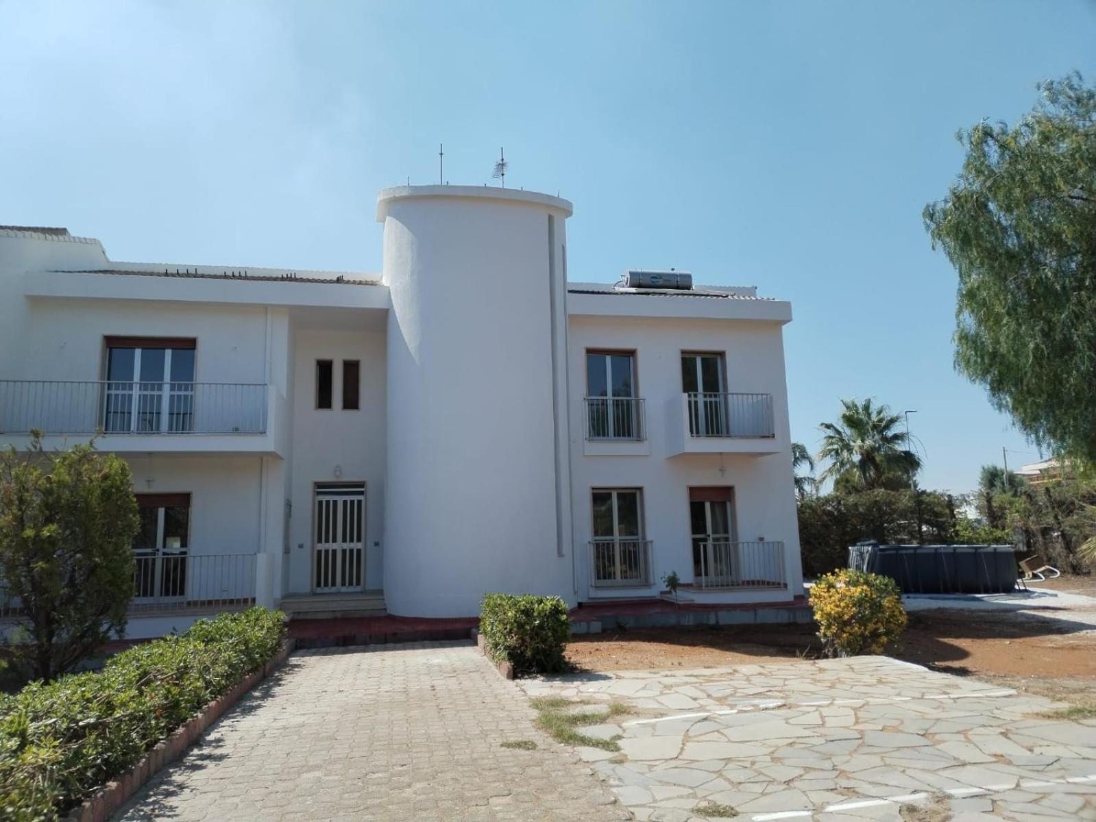 Villa Tosca Dell'Angelo Con Piscina Comiso Exterior photo